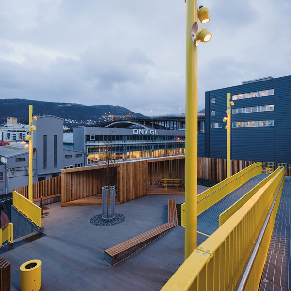 Selux - Olivio Floracion Grande - LED System Luminaires - Urban lighting - Bergen